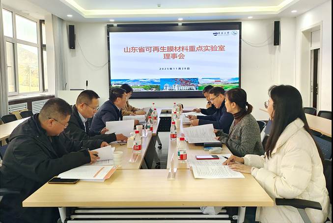 72b1875314cd8d4bb9efaa1ded1659e